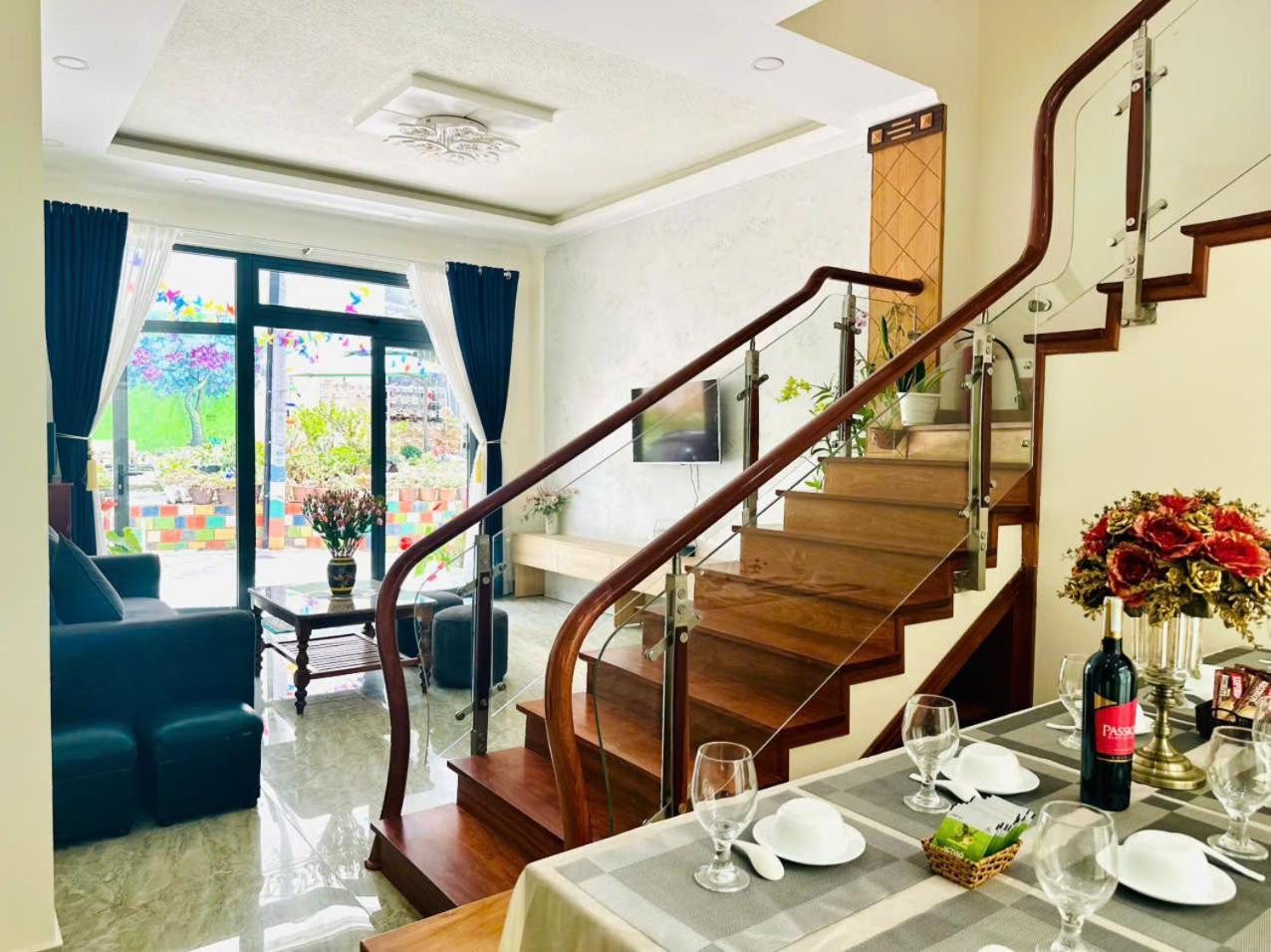 Bach Thao Hotel Dalat Bagian luar foto