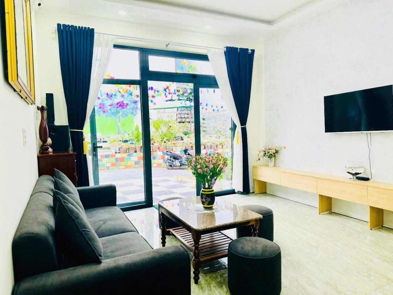 Bach Thao Hotel Dalat Bagian luar foto